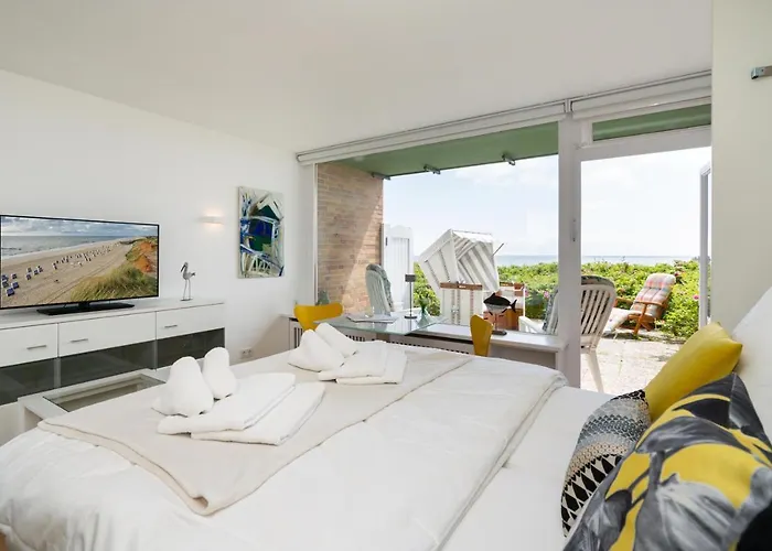 Strandsonne * ليست